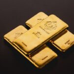 Goldpreis fällt leicht: Auswirkungen auf Gold-Aktien